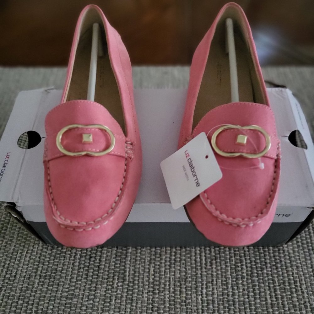 Beautiful Pink  Salmon suede loafers